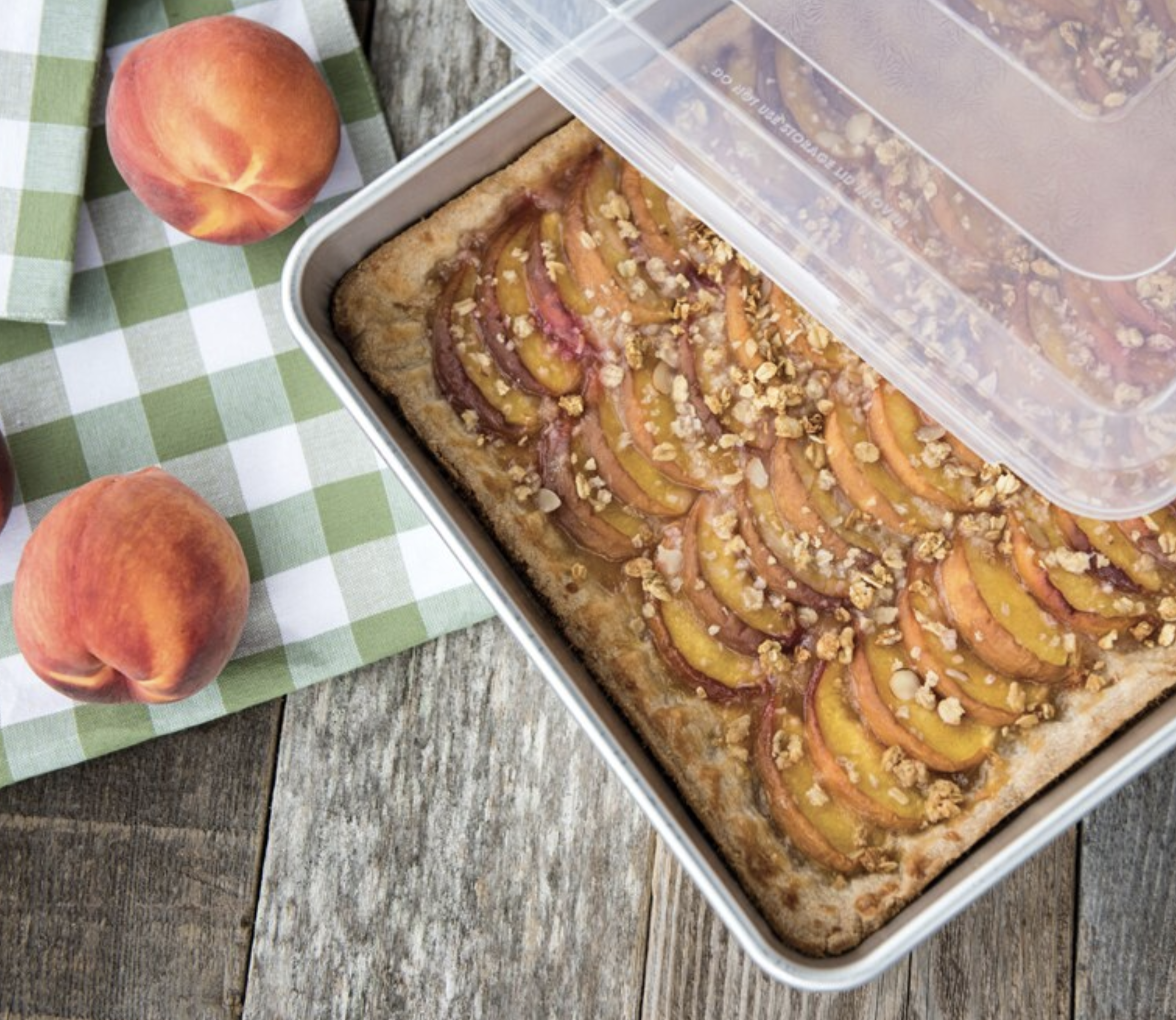 Nordic Ware | Naturals High Side Sheet Cake Pan with Lid