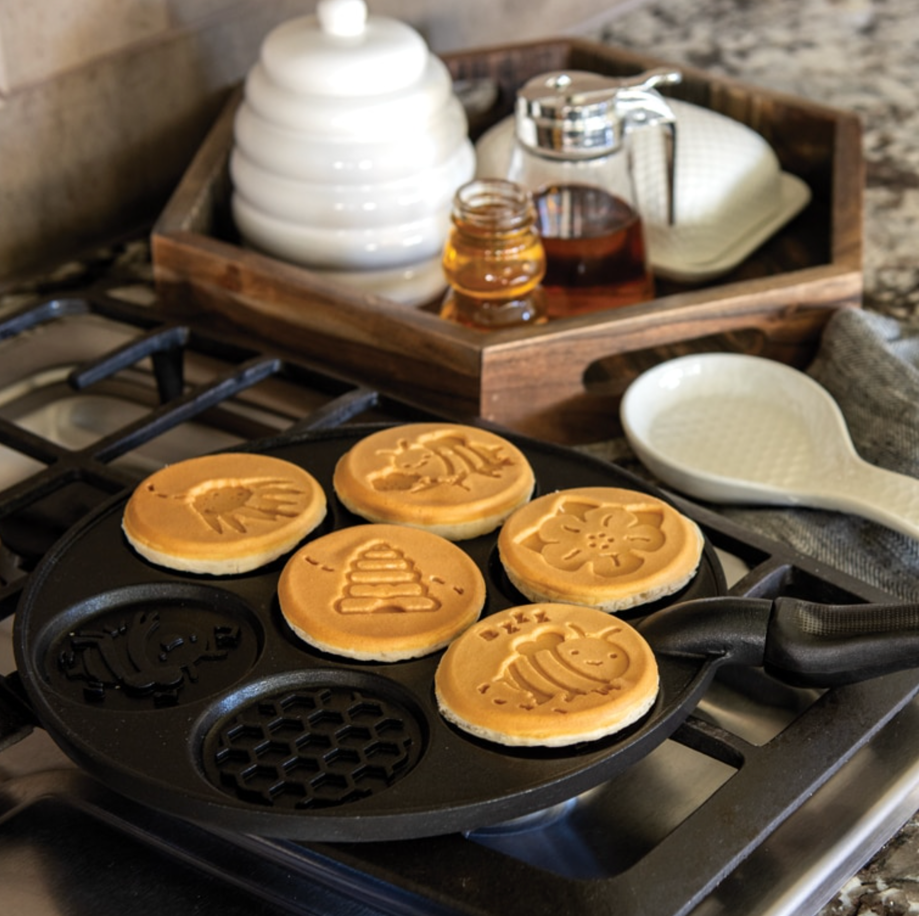 Nordic Ware | Honey Bee Pancake Pan