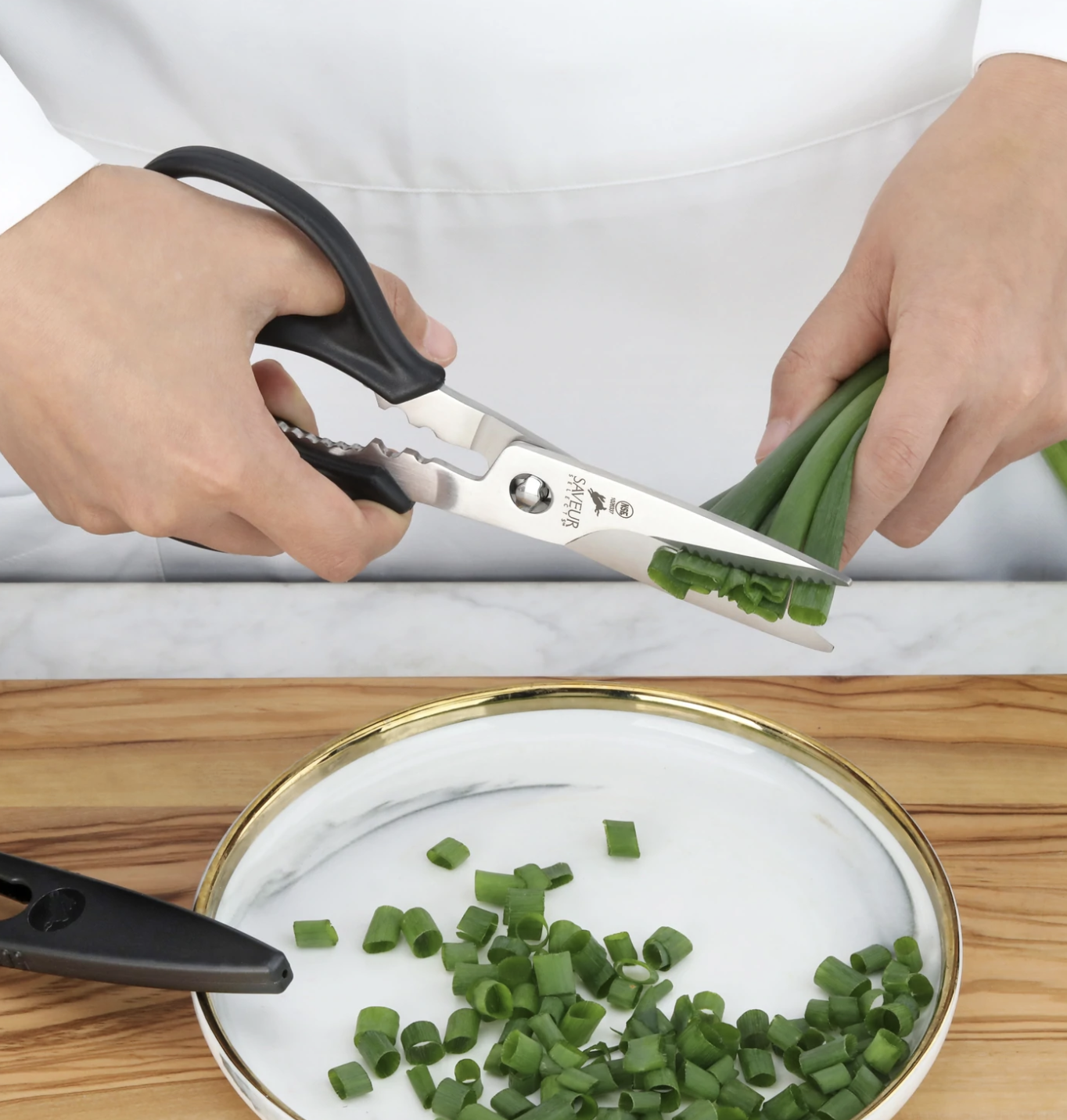 Cangshan | Heavy Duty 9" Kitchen Shears