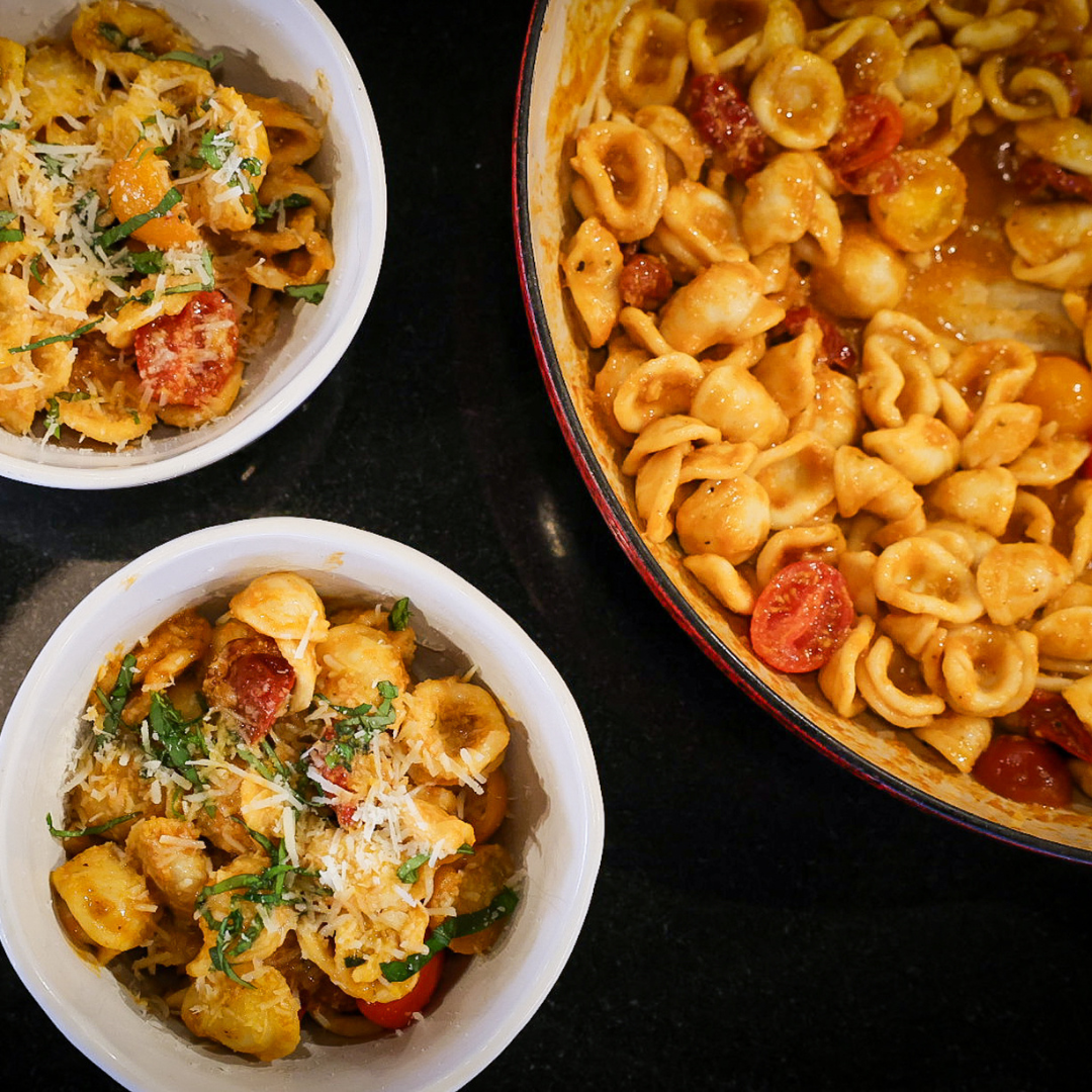 PESTO ROSSO PASTA