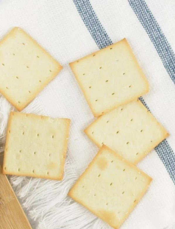 Olive Oil Sea Salt Dipping Crackers