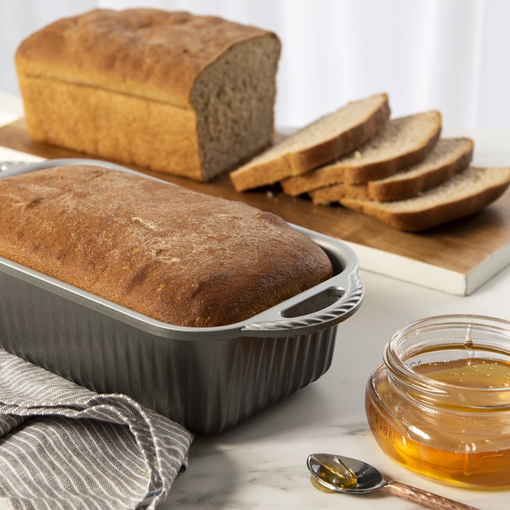 Nordic Ware | ProCast Classic Loaf Pan