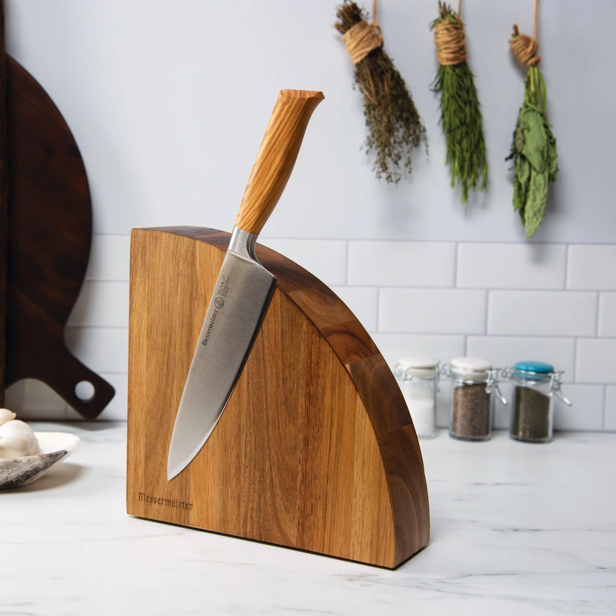 Messermeister | Magnetic Knife Block