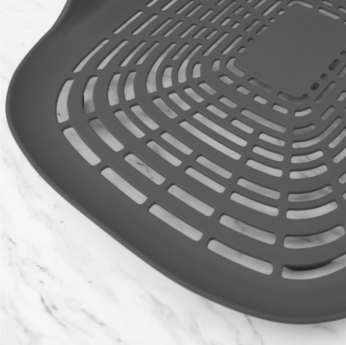 Tovolo | Prep N RInse Flat Colander Charcoal