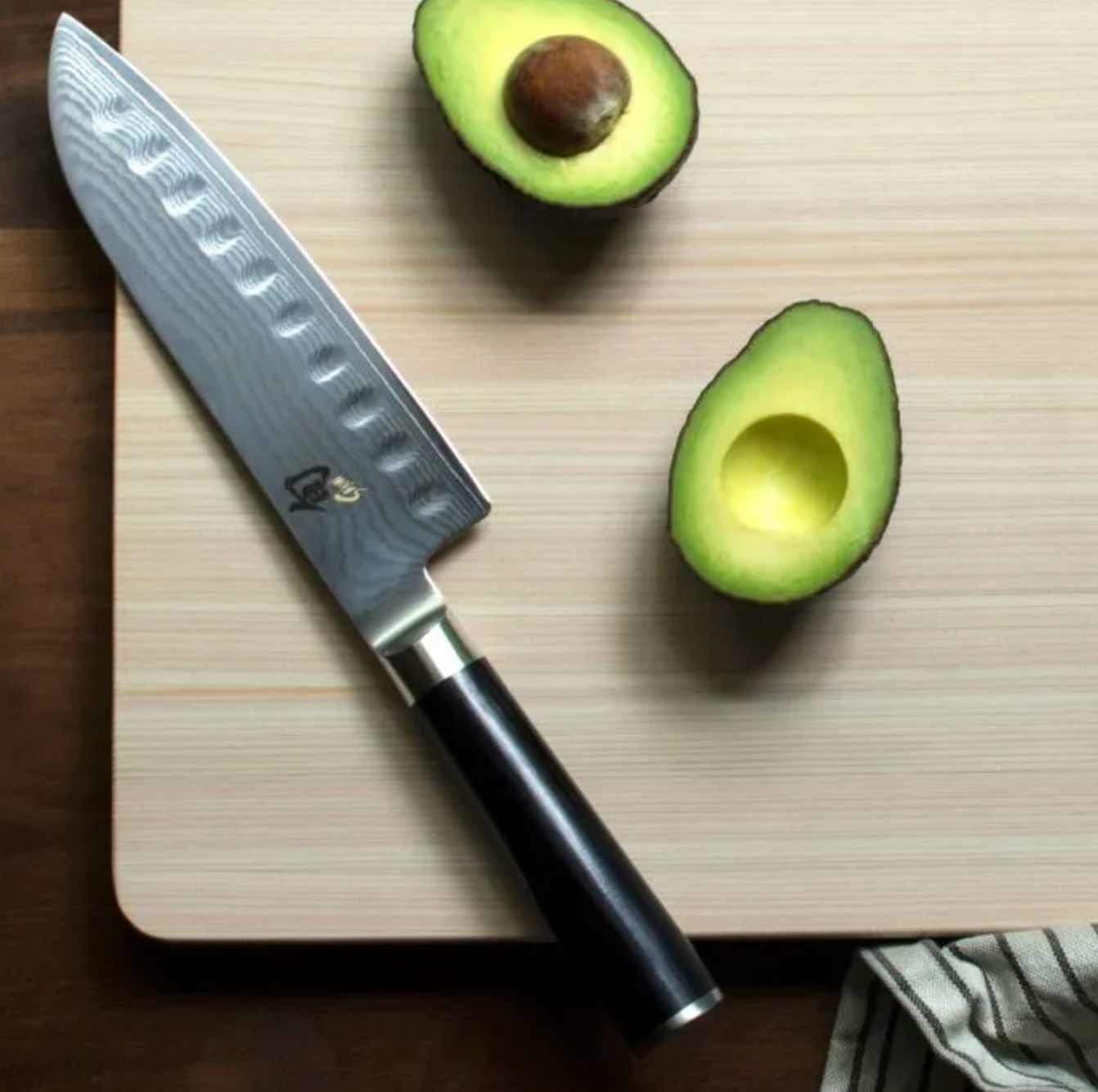 Shun | Classic 7" Hollow Ground Santoku