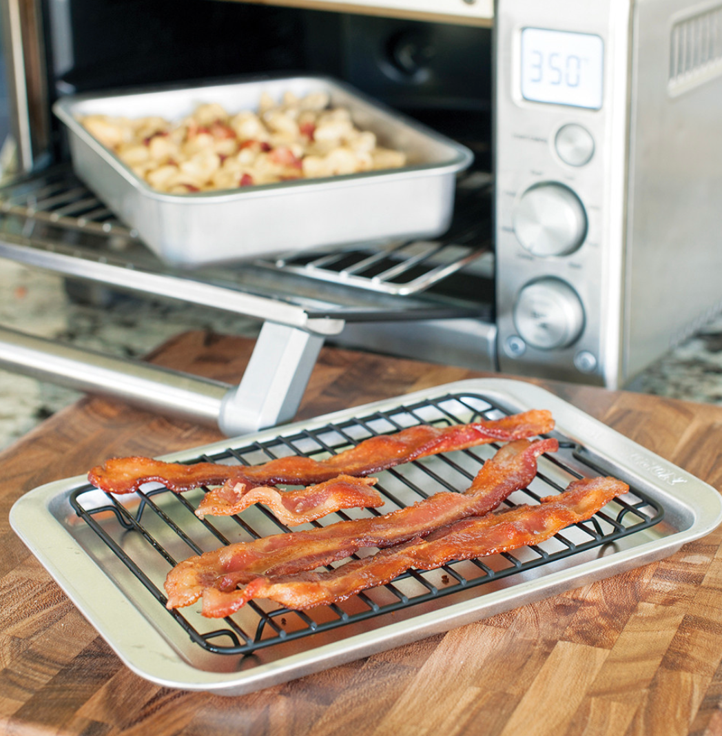 Nordic Ware | Naturals® Compact Ovenware 3-Piece Set