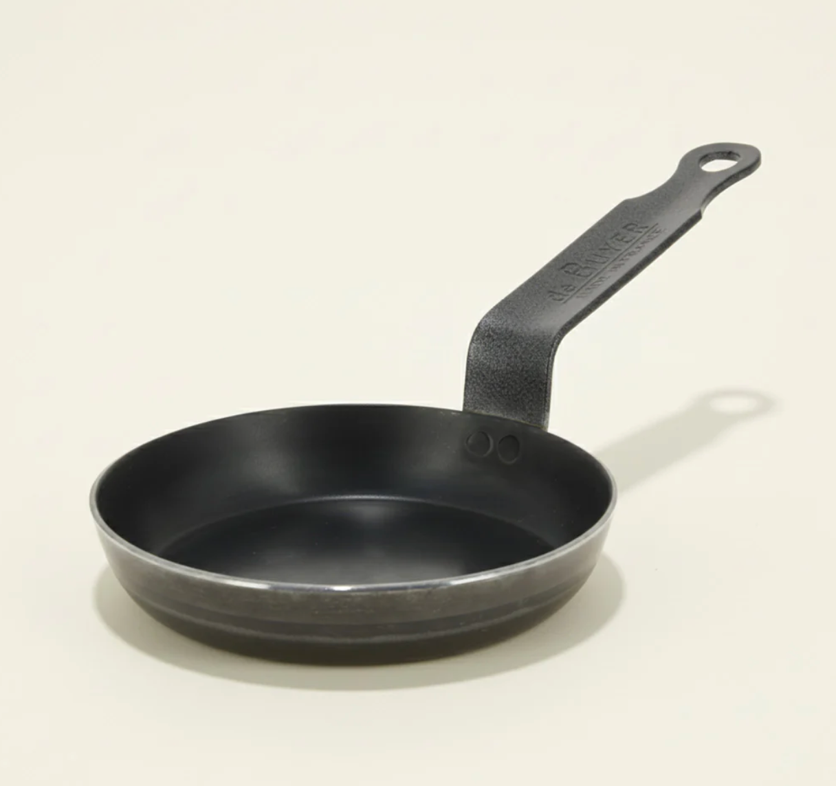 De Buyer | Blue Carbon Steel Egg & Pancake Pan