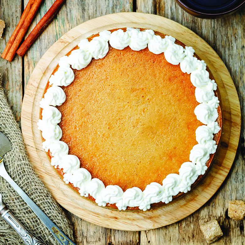 Nordic Ware | Naturals High Dome Covered Pie Pan