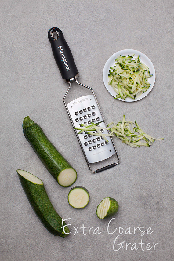 https://shopplumscooking.com/cdn/shop/products/MP_Gourmet_Series_Extra_Coarse_Grater_45008_zucchini_wTitle.jpg?v=1587577065